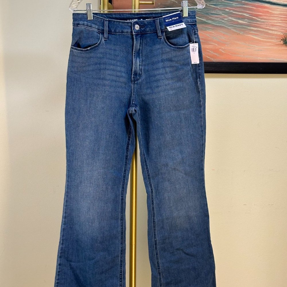 NWT Old Navy Wow Flare Jeans
